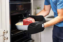 Load image into Gallery viewer, Heat Resistant Black Oven Gloves | Double Oven Mitt Pot Holder With Silicone Non-slip Design For Home Kitchen Baking | Best Modern Stylish Cooking Oven Glove Mitts.
